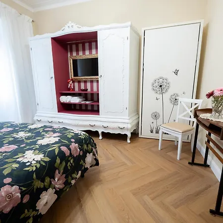 Olimpia House - Gianicolense Rzym