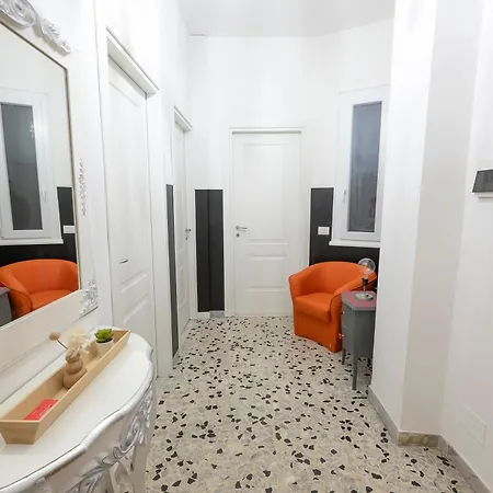 Olimpia House - Gianicolense Apartment *